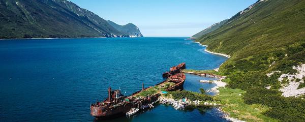 到鲁斯斯卡亚海湾海上旅游