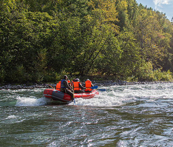 Bystraya river rafting